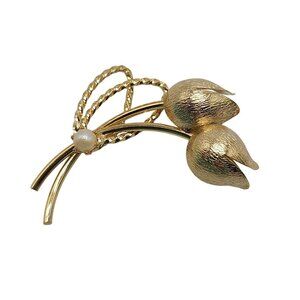 Vintage Gold Tone Tulip Brooch With Faux Pearl Accent